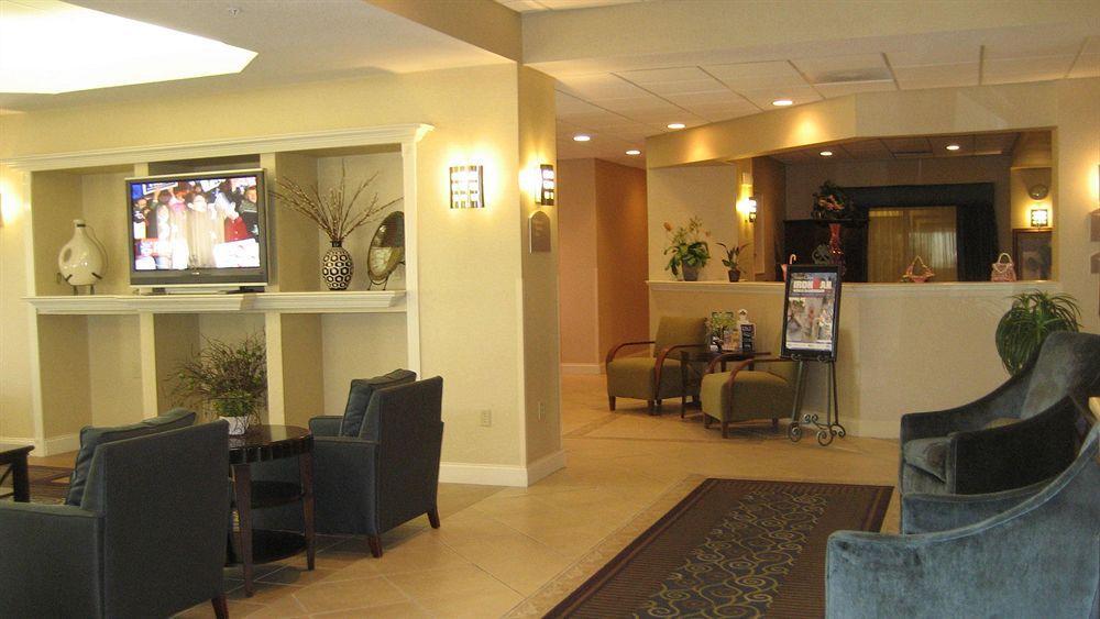 Holiday Inn Express Hotel & Suites Clearwater Us 19 North By Ihg Interior photo