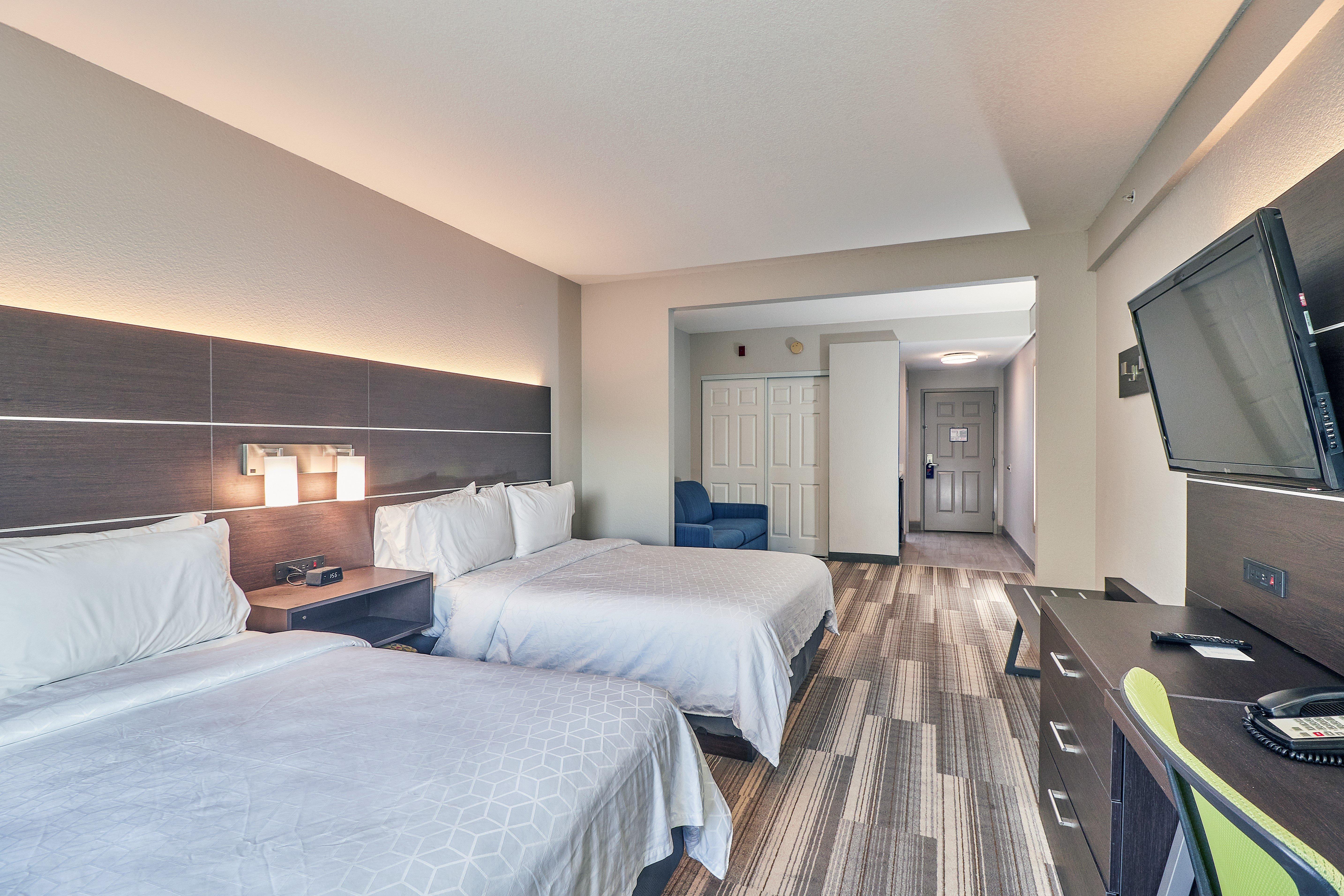 Holiday Inn Express Hotel & Suites Clearwater Us 19 North By Ihg Exterior photo